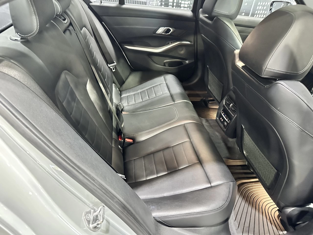 2019 BMW SÉrie 3 330i xDrive Cuir Toit Main Image