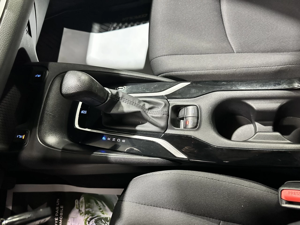 2020 Toyota Corolla LE AUTOMATIQUE A/C Image principale
