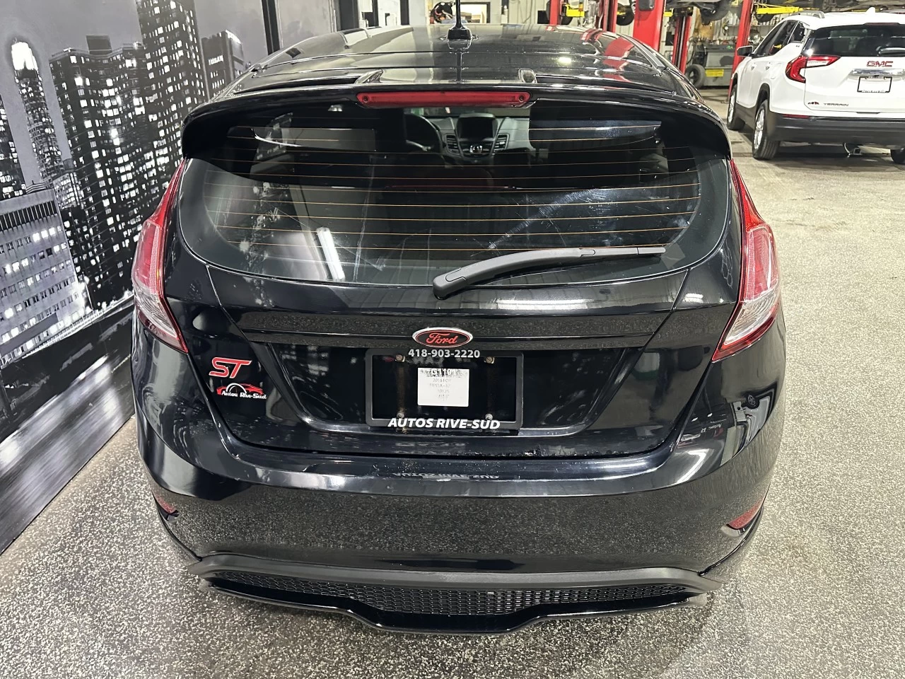 2016 Ford Fiesta ST TURBO SEULEMENT 107 800KM Main Image
