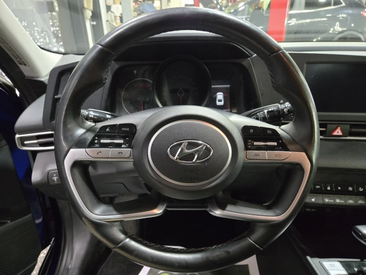 2021 Hyundai Elantra Preferred IVT w-Sun & Tech Package Main Image