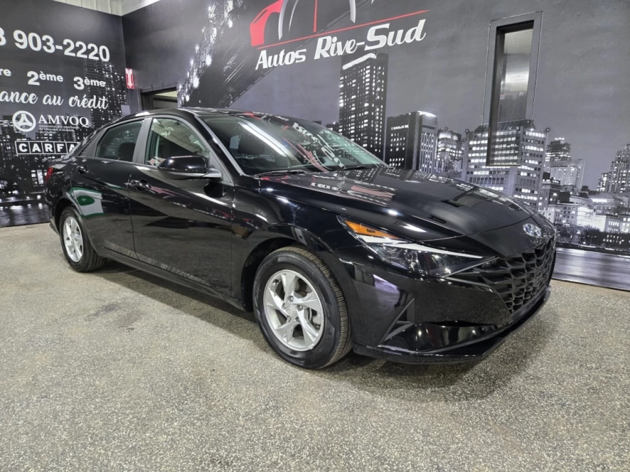 2023 Hyundai Elantra Essential IVT Main Image