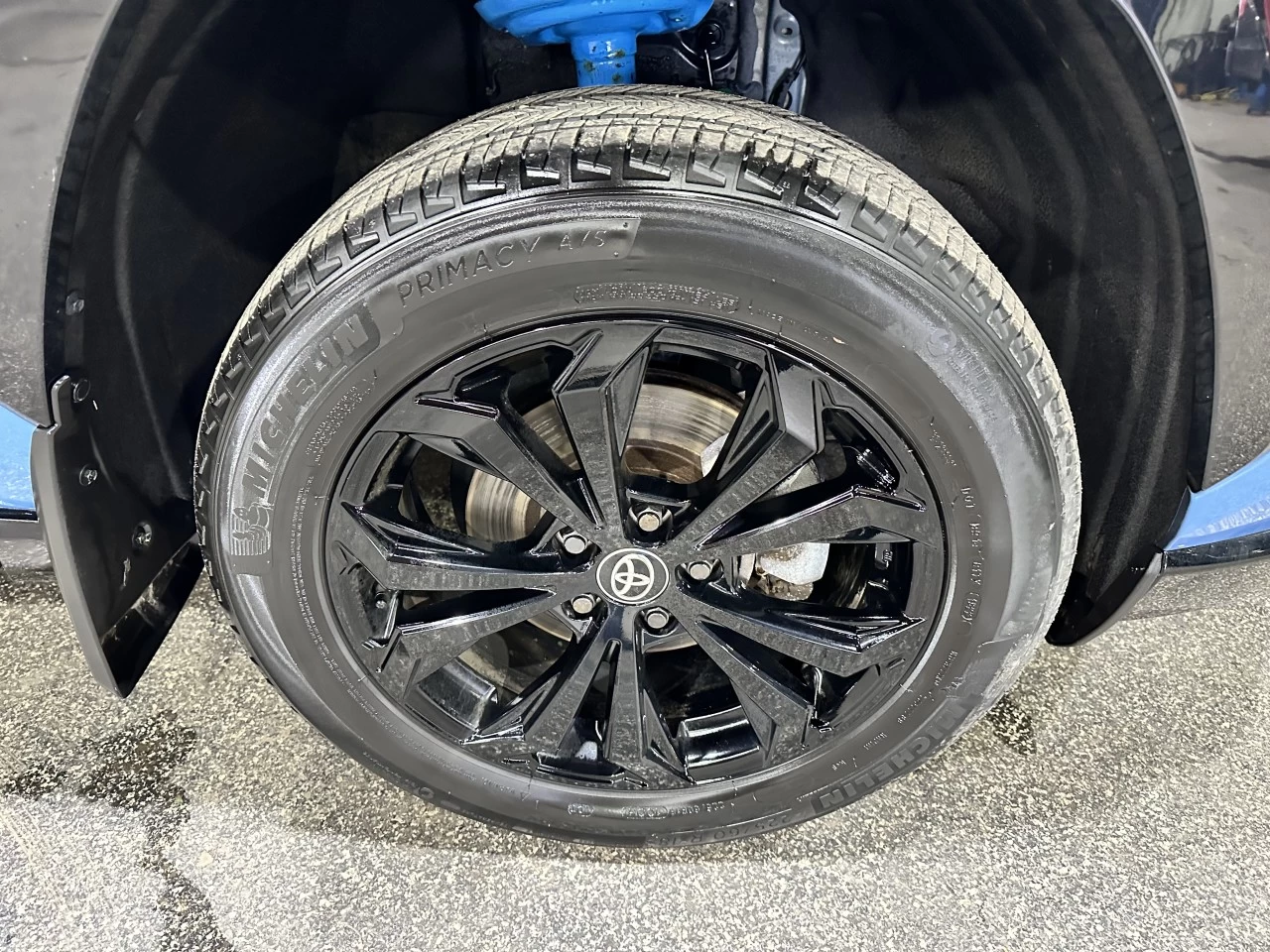 2022 Toyota RAV4 Hybrid SE TOIT BAS KILO WOW Main Image