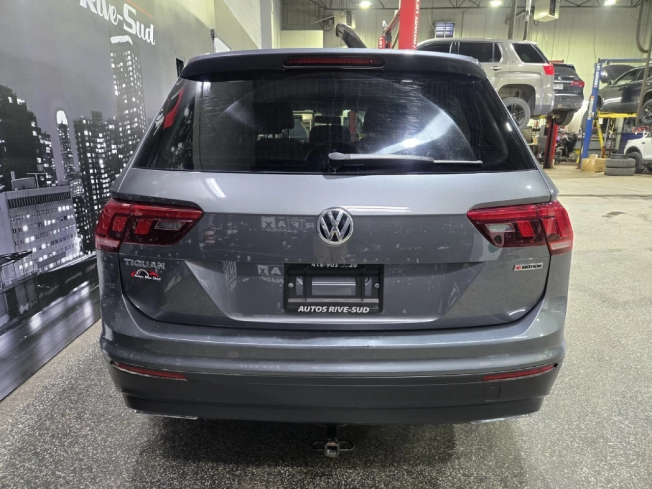 2019 Volkswagen Tiguan Trendline AWD TRÈS PROPRE Main Image