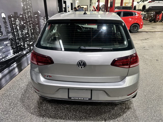 Volkswagen Golf Comfortline AUTOMATIQUE A/C 2019