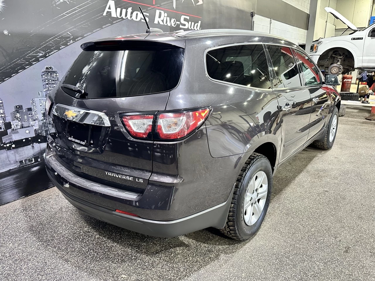 2016 Chevrolet Traverse LS *AWD* Main Image