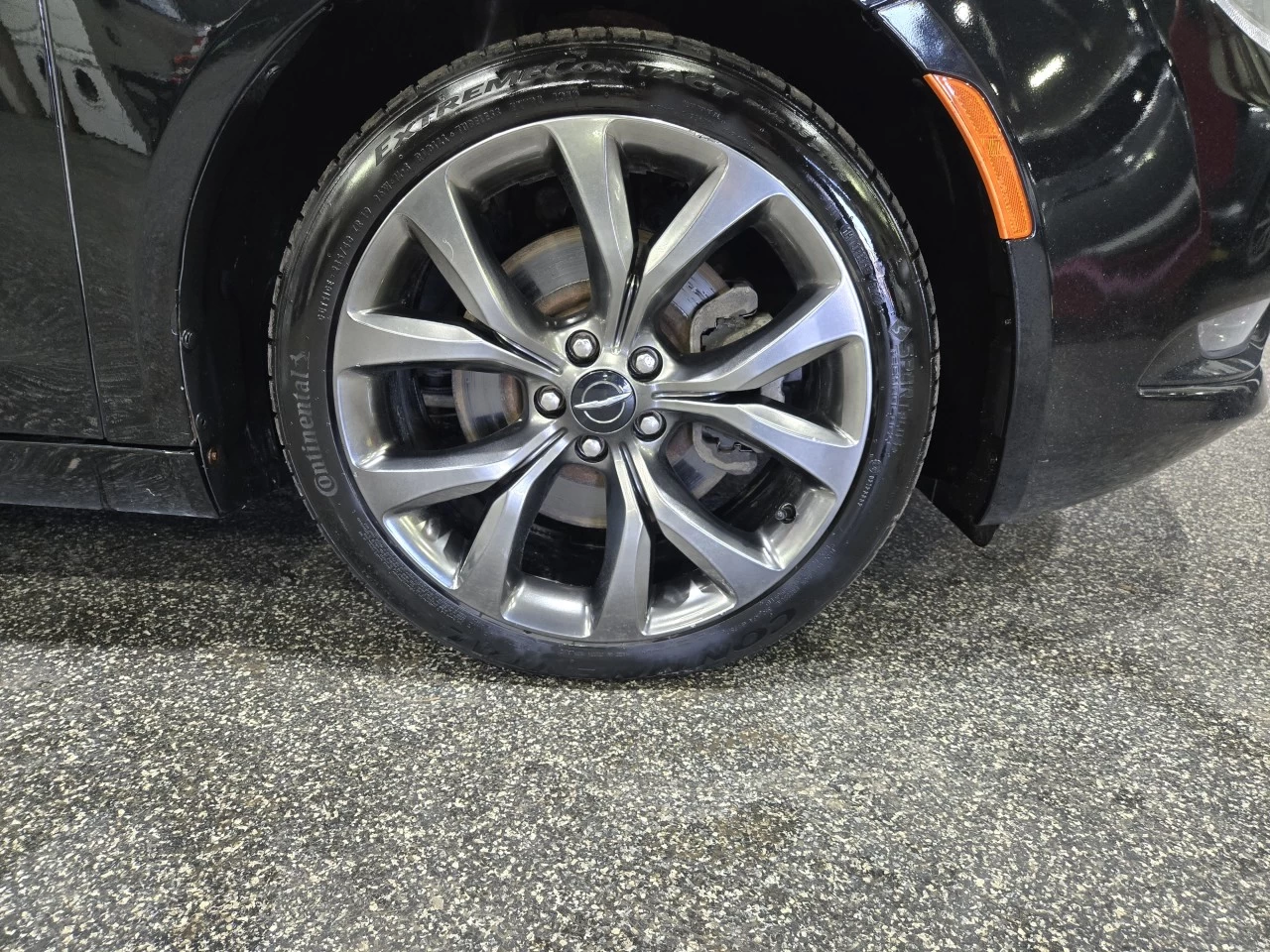 2015 Chrysler 200 S V6 Main Image