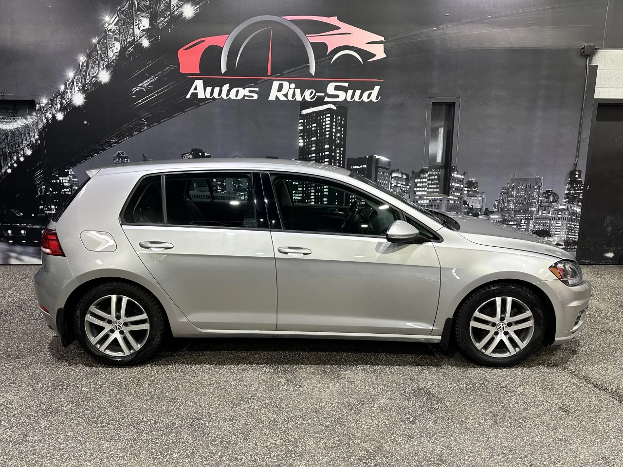 2019 Volkswagen Golf Comfortline AUTOMATIQUE A/C Main Image