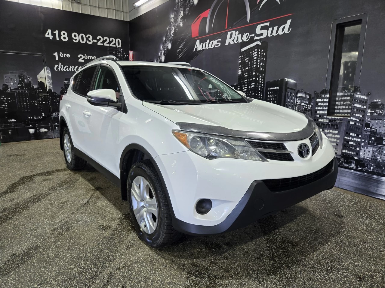 2015 Toyota RAV4 LE AWD TRÈS PROPRE Main Image
