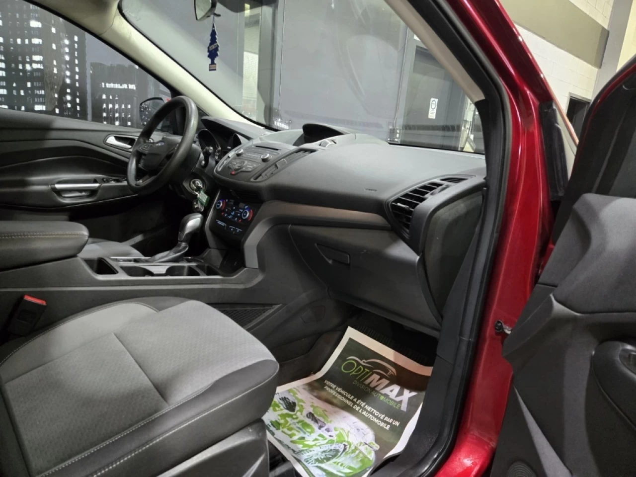 2018 Ford Escape SE 4WD Image principale