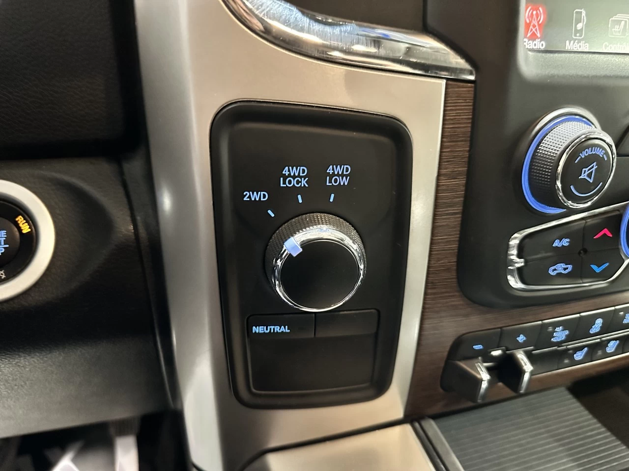 2017 Ram 3500 Laramie CUMMINS Image principale
