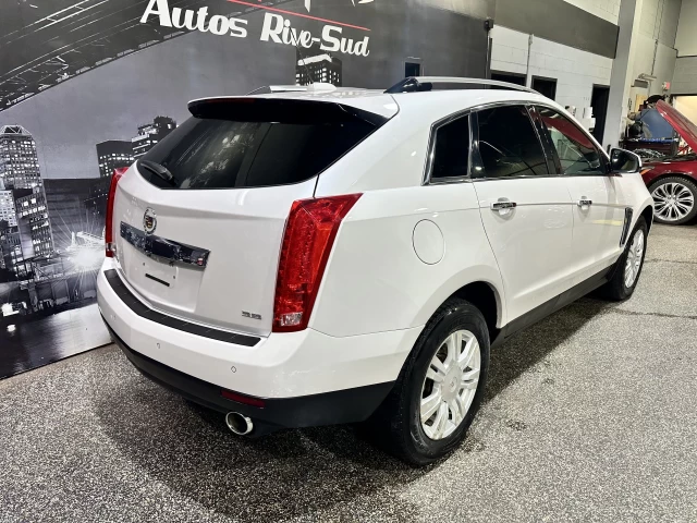 Cadillac SRX Luxury AWD 3.6L 2015