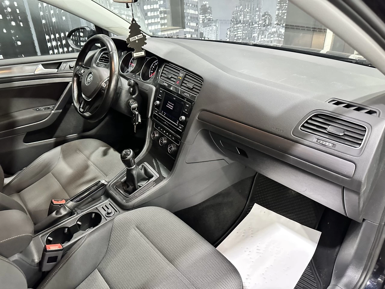 2018 Volkswagen Golf SportWagen Trendline S Image principale