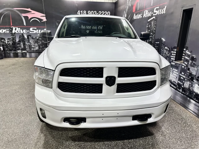 Ram 1500 Outdoorsman 4X4 5.7L 2017