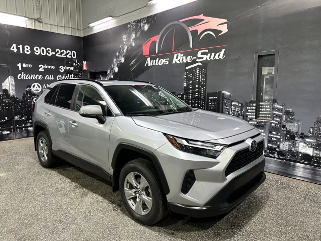Toyota RAV4 XLE AWD TOIT BAS KILO 2022