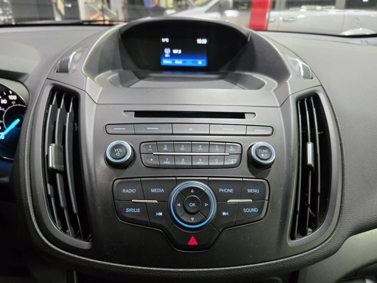 2018 Ford Escape SE 4WD Image principale