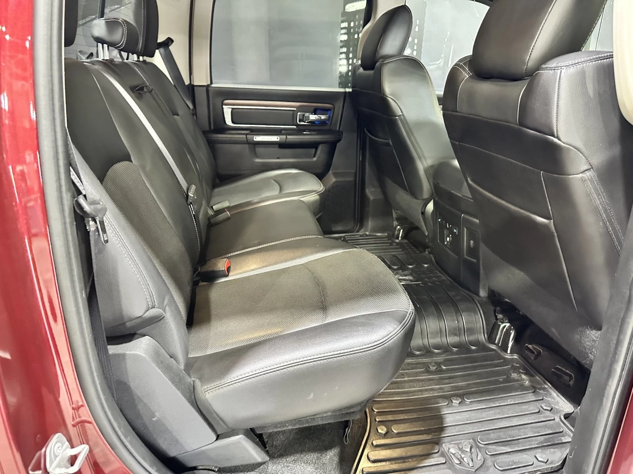 2017 Ram 3500 Laramie CUMMINS Image principale