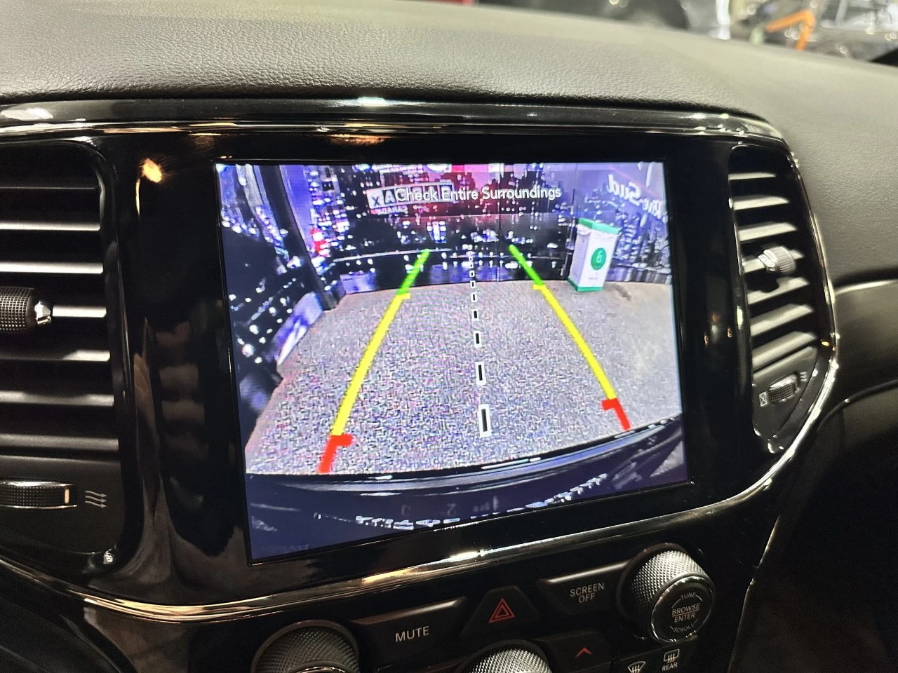 2022 Jeep Grand Cherokee Limited X 4X4 TOIT PANO Image principale