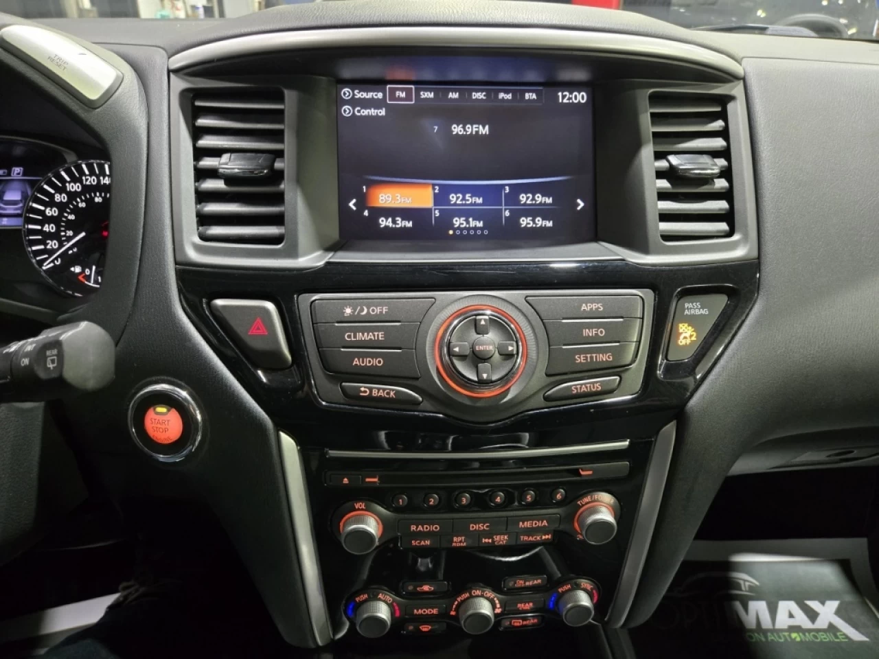 2020 Nissan Pathfinder 4x4 S Main Image