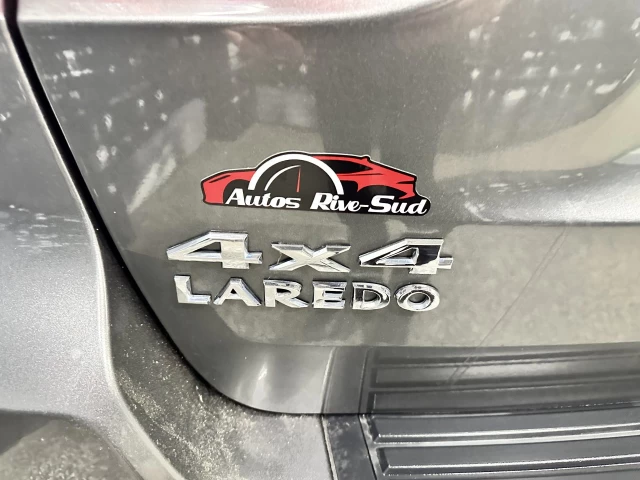 Jeep Grand Cherokee Laredo 4X4 2012