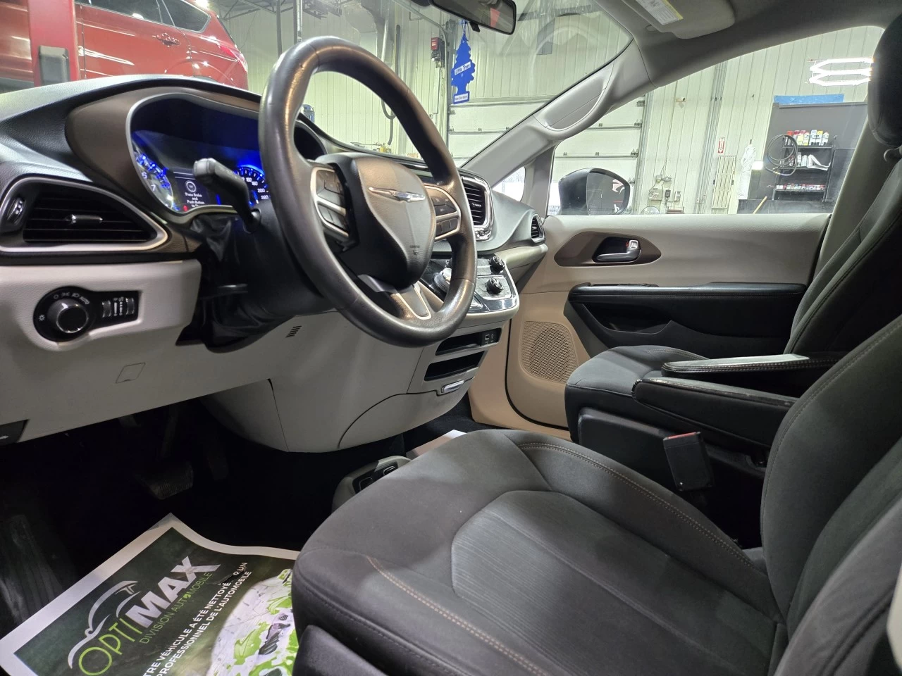 2019 Chrysler Pacifica Touring V6 PORTES ELECTRIQUES Main Image