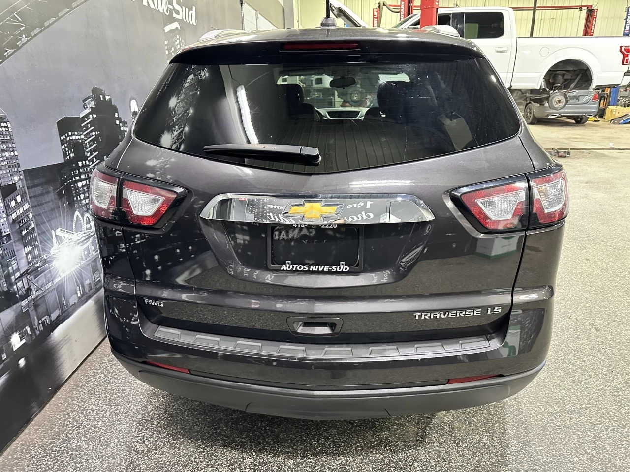 2016 Chevrolet Traverse LS *AWD* Main Image