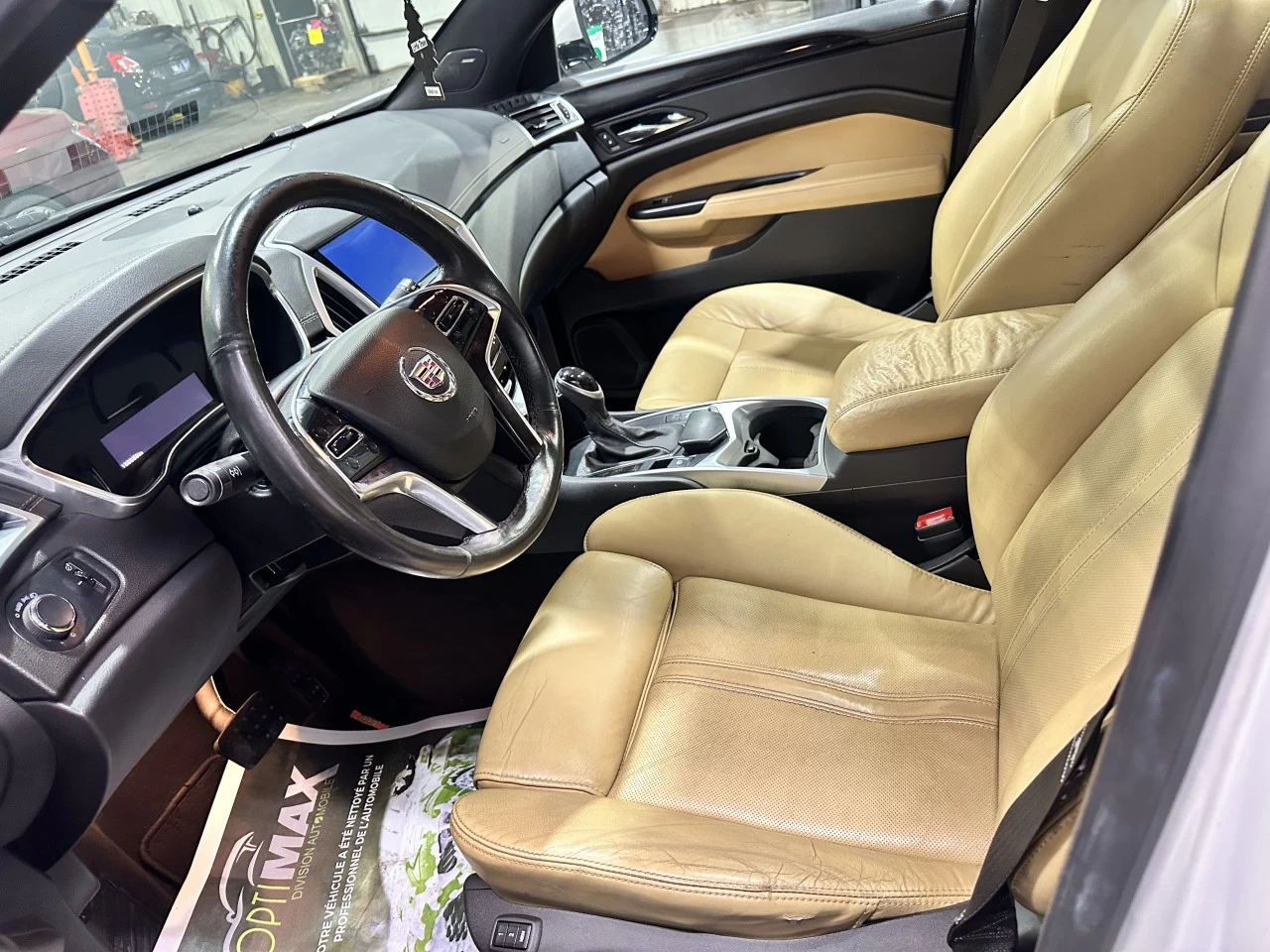 2015 Cadillac SRX Luxury AWD 3.6L Main Image