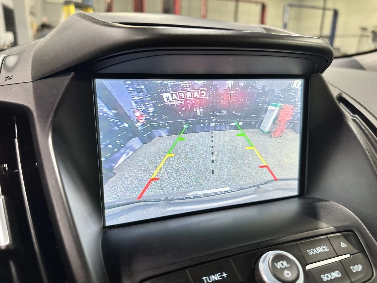 2017 Ford Escape SE AWD Main Image