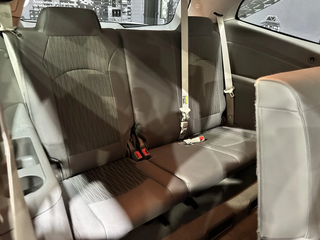 2016 Chevrolet Traverse LS *AWD* Main Image