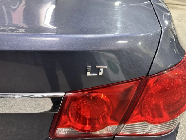 Chevrolet Cruze 4dr Sdn LT Turbo w-1SA 2013