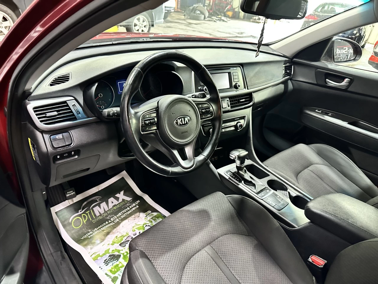 2016 Kia Optima LX+ AUTOMATIQUE Image principale