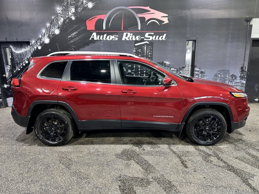 Jeep 2016 Cherokee North V6 4X4 BAS KILO