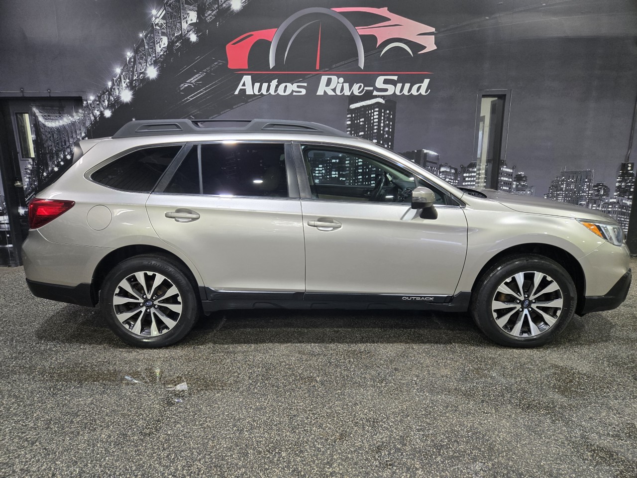 Subaru 2017 Outback Limited TOIT CUIR