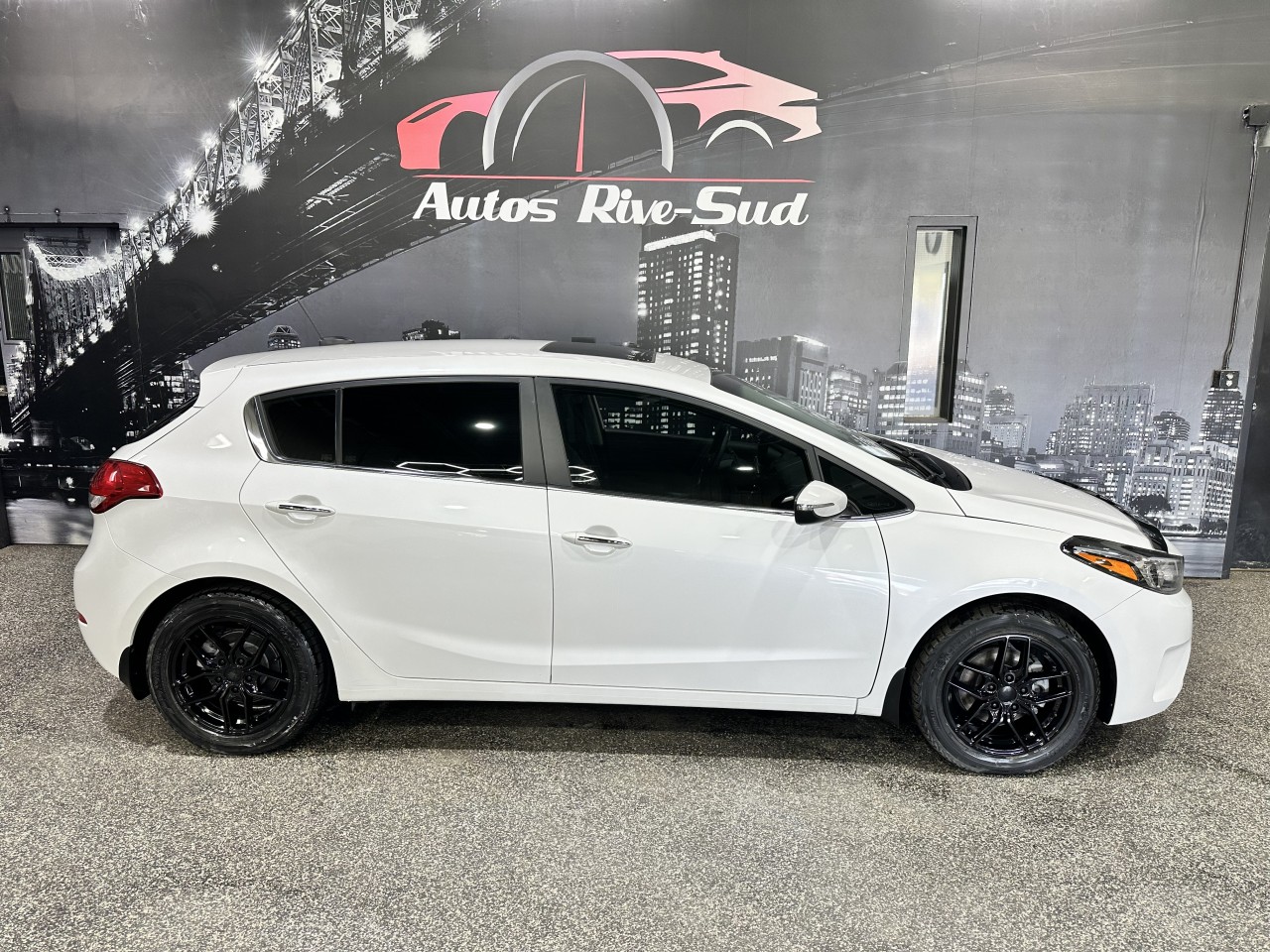 Kia 2017 Forte5 EX CUIR TOIT